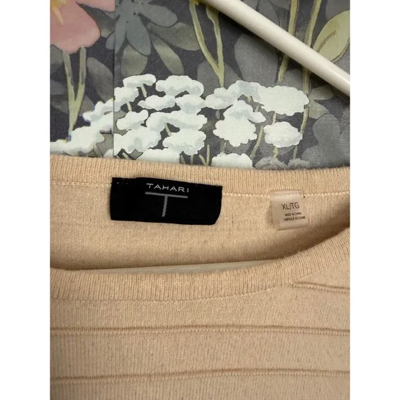 Tahari Womens Knit Top Peach Striped Short Sleeve Crew Neck XL TG - Picture 2 of 5